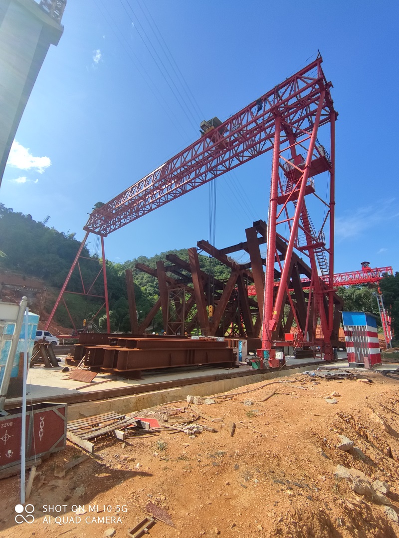 安徽宣城地铁龙门吊 地铁龙门吊在盾构始发 / 接收井的应用：场景适配与实操管控