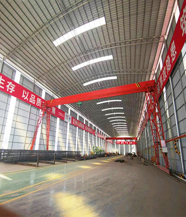 河南驻马店冶金专用桥式起重机厂家 冶金专用桥式起重机高温防护技术：结构适配与实践应用